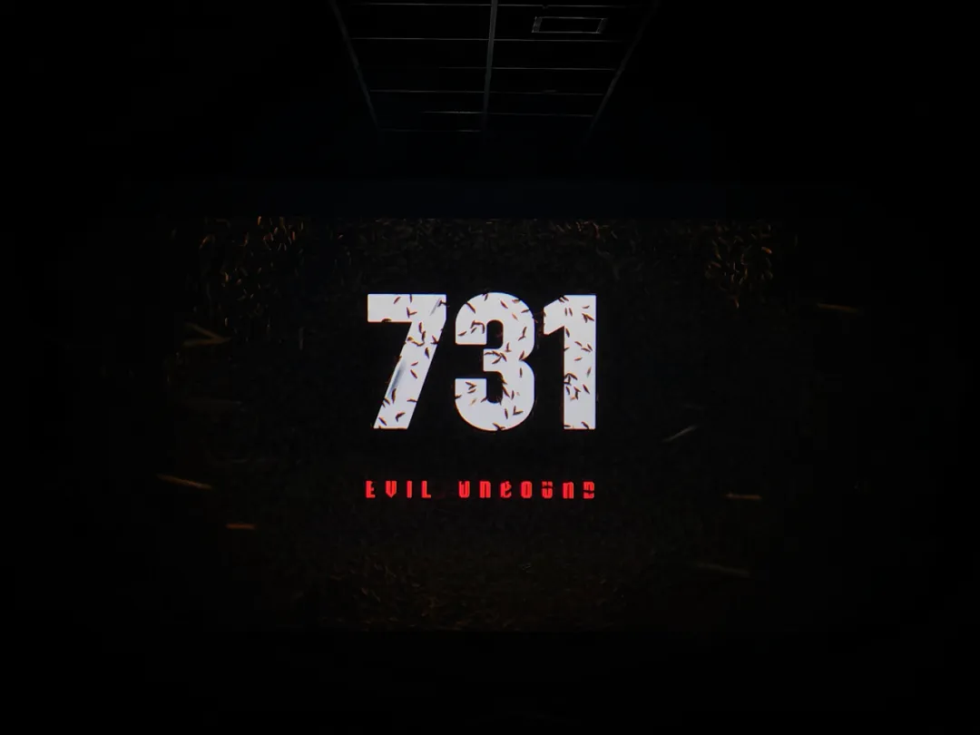 28005
